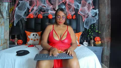 Bbwlatina01 online show from 10.21.25