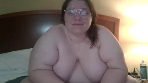 Snapshot of bbwlittlebear chatting on 07.18.26 bbwlittlebear online show from 07.18.26