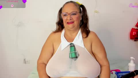 Snapshot of bbwsalome chatting on 04.21.26 Salome online show from 04.21.26