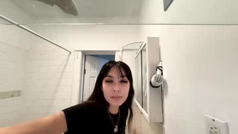 bby_julesss online show from 03.20.26