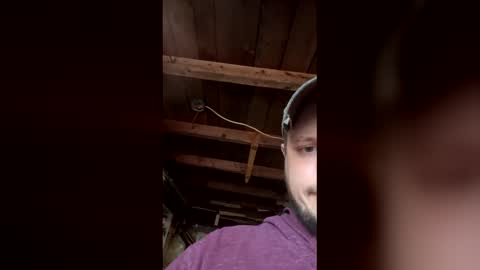 Snapshot of bdn9222 chatting on 05.18.26 bdn9222 online show from 05.18.26