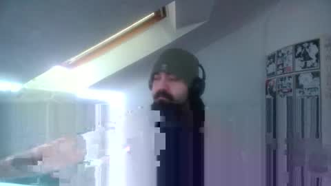 Snapshot of bearchase96 chatting on 11.29.25 BearChase online show from 11.29.25
