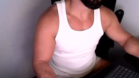 Snapshot of beard_top_guy chatting on 06.22.26 Beard Guy online show from 06.22.26