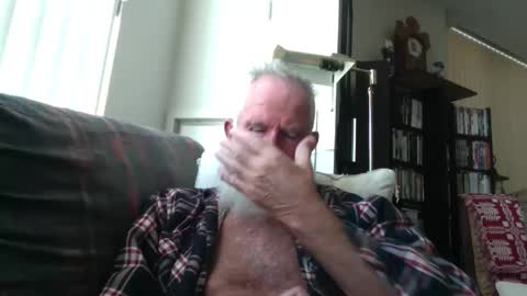beardbushy online show from 09.28.25