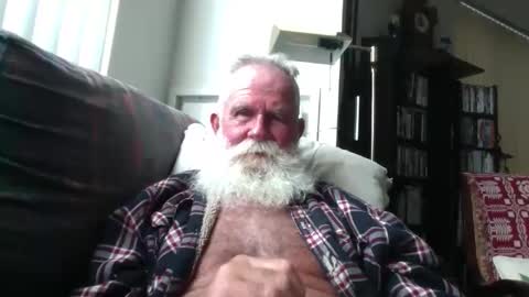 beardbushy online show from 10.07.25