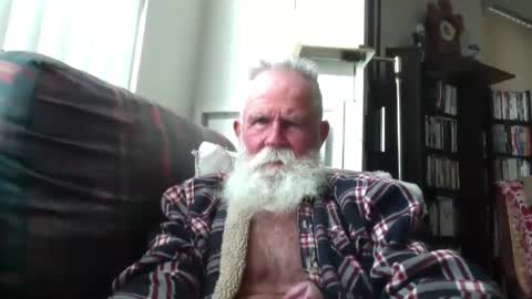beardbushy online show from 10.08.25