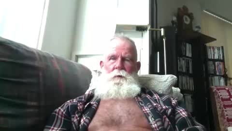 beardbushy online show from 10.23.25