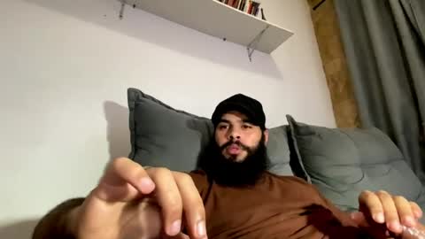 Snapshot of beardmax chatting on 07.20.26 Min online show from 07.20.26