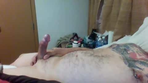 Snapshot of bearlylost chatting on 05.10.26 Justforfun online show from 05.10.26