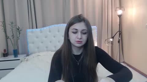 Snapshot of beataangel chatting on 02.26.26 beataangel online show from 02.26.26