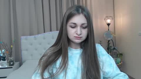 Snapshot of beataangel chatting on 04.14.26 beataangel online show from 04.14.26