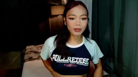 Snapshot of beatrice_luna chatting on 05.18.26 beatrice_luna online show from 05.18.26