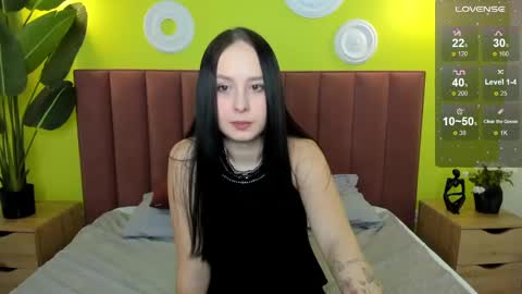 Snapshot of beatricereeves chatting on 02.01.25 Beatrice 3 online show from 02.01.25