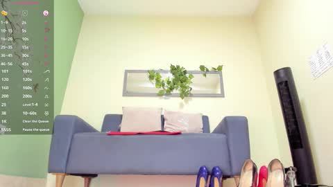 Snapshot of beatziedreams chatting on 02.09.26 Beatzie online show from 02.09.26