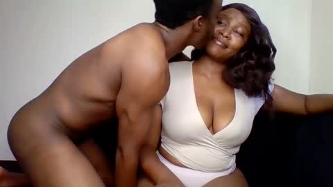 Snapshot of beautiful_and_lovely chatting on 10.29.25 Chelsea and Raymond online show from 10.29.25