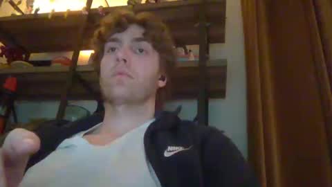 Snapshot of beautifulbeaver chatting on 05.27.26 beautifulbeaver online show from 05.27.26