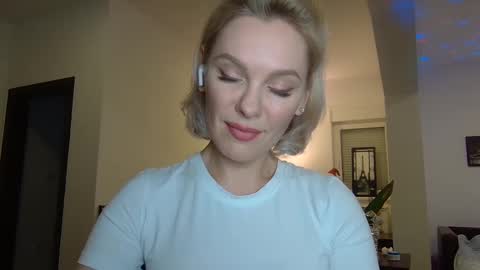 Snapshot of beautifulkollettee chatting on 01.04.25 Beautifulkollette online show from 01.04.25