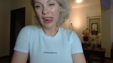 Snapshot of beautifulkollettee chatting on 01.12.25 Beautifulkollette online show from 01.12.25