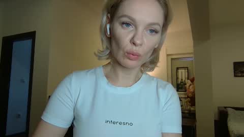 Snapshot of beautifulkollettee chatting on 01.14.25 Beautifulkollette online show from 01.14.25