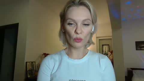 Snapshot of beautifulkollettee chatting on 01.15.25 Beautifulkollette online show from 01.15.25