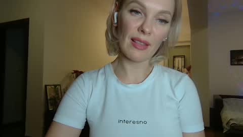 Snapshot of beautifulkollettee chatting on 01.15.25 Beautifulkollette online show from 01.15.25