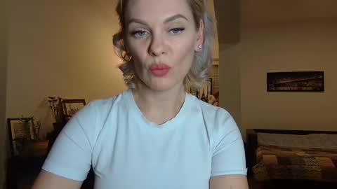 Snapshot of beautifulkollettee chatting on 01.24.25 Beautifulkollette online show from 01.24.25