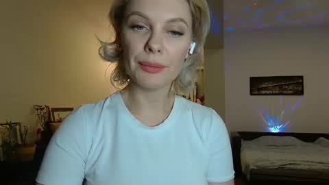 Snapshot of beautifulkollettee chatting on 02.01.25 Beautifulkollette online show from 02.01.25