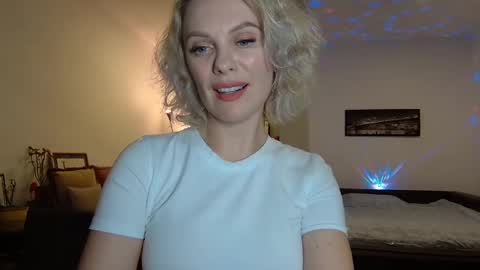 Snapshot of beautifulkollettee chatting on 02.04.25 Beautifulkollette online show from 02.04.25