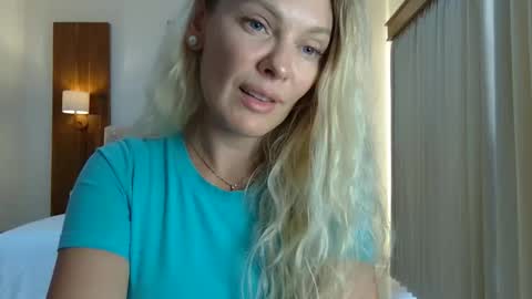 Snapshot of beautifulkollettee chatting on 10.07.25 Beautifulkollette online show from 10.07.25