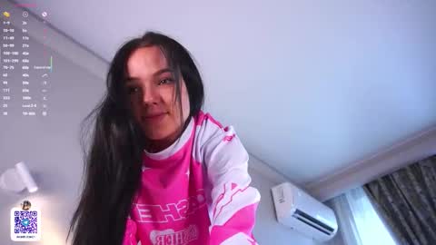 Polly  online show from 09.20.25