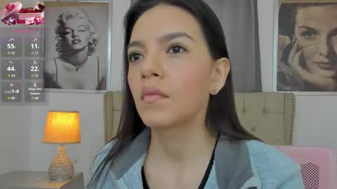 Snapshot of beautyari_ chatting on 02.06.26 Ariana Reyes online show from 02.06.26