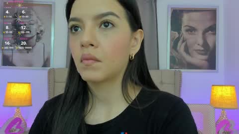 Snapshot of beautyari_ chatting on 04.10.26 Ariana Reyes online show from 04.10.26