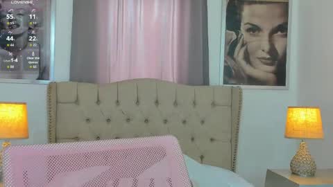 Snapshot of beautyari_ chatting on 05.07.26 Ariana Reyes online show from 05.07.26