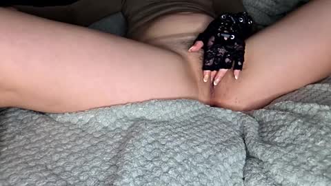 Beauty Queen online show from 02.13.26