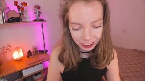 Eliise online show from 03.11.25