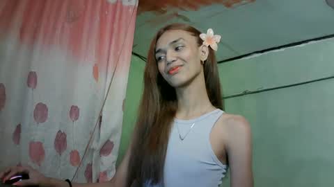 Snapshot of beautyhotasia123 chatting on 02.04.25 beautyhotasia123 online show from 02.04.25