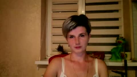 BeautyKsenia online show from 10.16.25