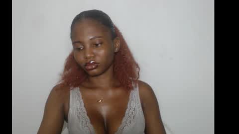 Snapshot of beautyslut1 chatting on 03.01.26 beautyslut1 online show from 03.01.26