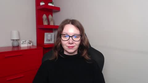 Zoe online show from 12.06.24