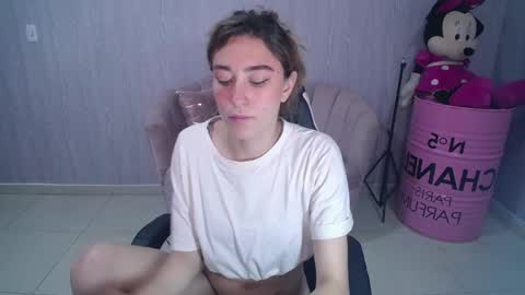 beba_fox_a online show from 11.15.25