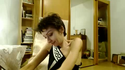 Snapshot of bebacksooon chatting on 03.06.25 Raluca online show from 03.06.25