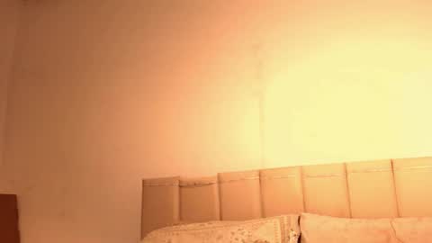 Jennifer online show from 11.10.25