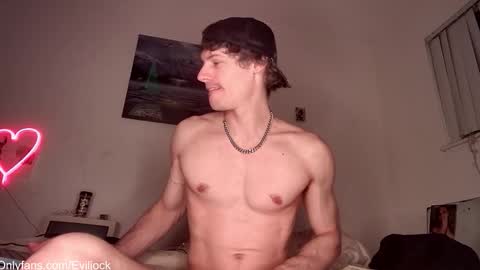 bebe  dust online show from 10.28.25