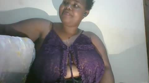 Snapshot of bebswee21 chatting on 04.25.26 bebswee21 online show from 04.25.26