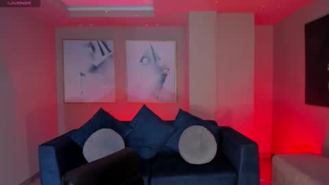 Am Becca online show from 11.26.25