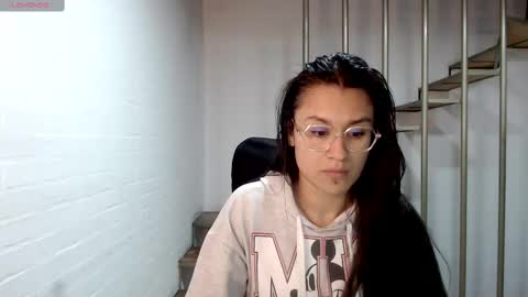 Snapshot of beckdymon chatting on 03.10.25 Daniela online show from 03.10.25