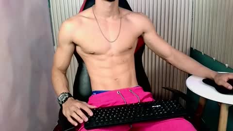 Snapshot of becker2_ chatting on 01.05.26 becker2_ online show from 01.05.26