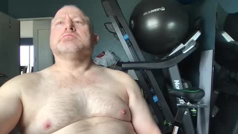 Snapshot of beckster040 chatting on 02.04.25 beckster online show from 02.04.25