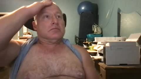 Snapshot of beckster040 chatting on 06.23.26 beckster online show from 06.23.26