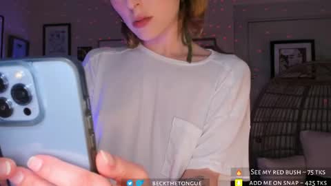 Snapshot of beckthetongue chatting on 06.18.26 Beck the tongue online show from 06.18.26